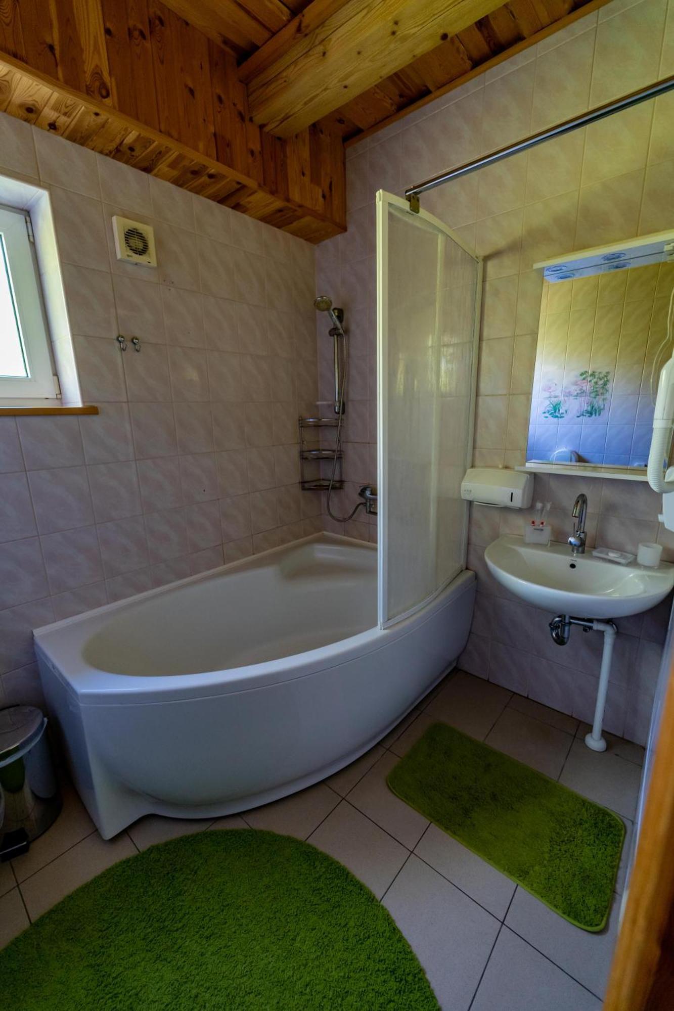 Imantas Nams Hotel Jurkalne Phòng bức ảnh