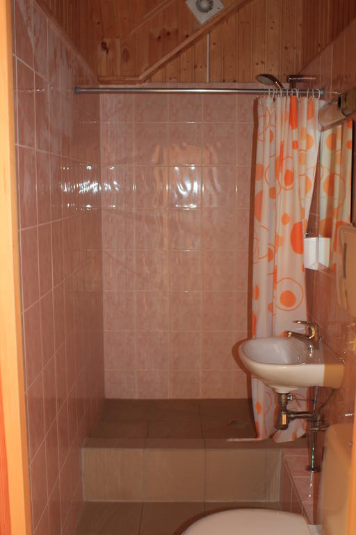 Imantas Nams Hotel Jurkalne Phòng bức ảnh